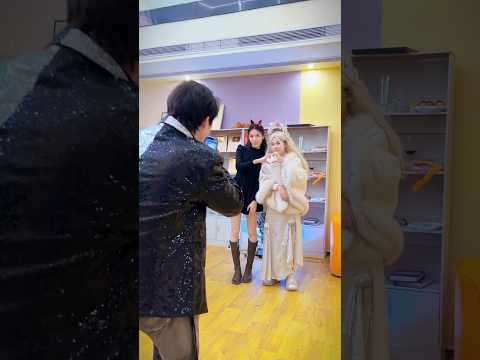 what happened in the photo🤯😱#trending #magic #youtubeshorts #viralvideo #trending