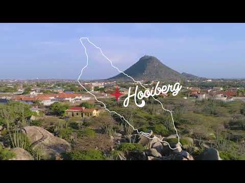Hike to the top of Hooiberg with Carolina : The Locals Travel Guide to Aruba