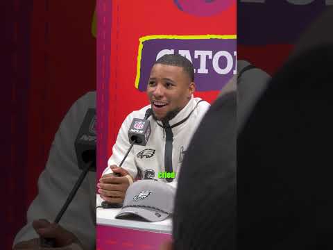 Asking Patrick Mahomes the hard hitting questions at Super Bowl media day #nfl #football