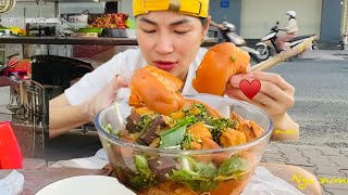  ĂN TÔ GIÒ HEO NHIỀU ĐẾN NỔI CHỦ QUÁN KHÔNG BIẾT TÍNH TIỀN NHƯ THẾ NÀO 