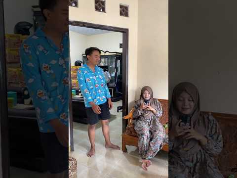 POV Ketika Pengantin Baru Lagi Gabut