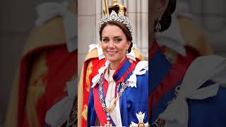 A moment of regal elegance…