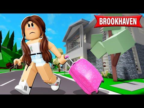 A MENINA foi EXPULSA de CASA e DEU a VOLTA POR CIMA | Historinhas Brookhaven Roblox