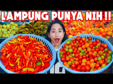 MUKBANG SAMBEL RAMPAI SUPER PEDAS DI TROTOAR BEKASI!!