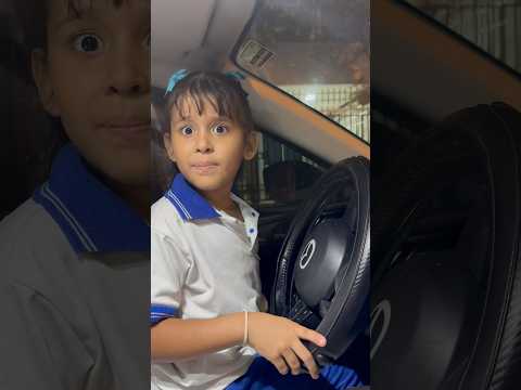 Mi mamá quiere ir adelante del carro #comedyfamily #dramachannel