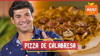 Pizza de calabresa com palmito pupunha e requeijão cremoso | Felipe Bronze | Perto do Fogo