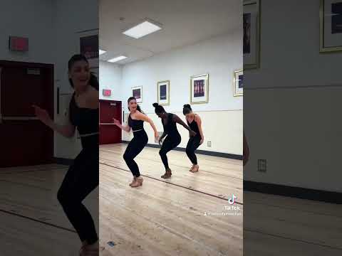 Oh, they slayed this! #tapdance #rockettes #radiocitymusichall #dancerlife #choreography