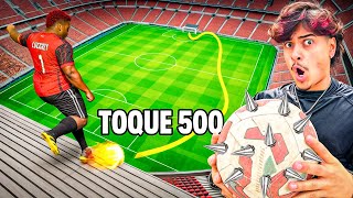 Quantos TOQUES até chegar no GOL? (Bola SURPRESA) 😱