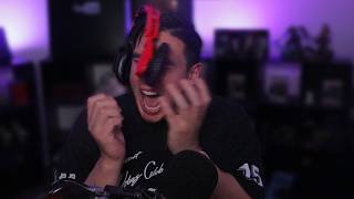 This Jumpscared the headphones off me (yeah im embarrassed) 