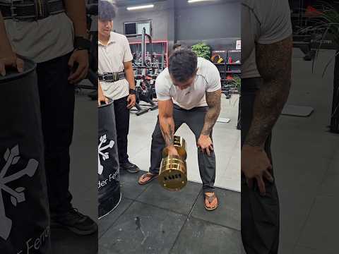 Anh Dương Đức diễn ác? Nâng cục tạ tay 100kg nhẹ tênh #tatay150kg #thedan #challenge #fitness #gym