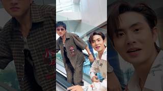 UP ขึ้นบันไดไปเลยย 🤣