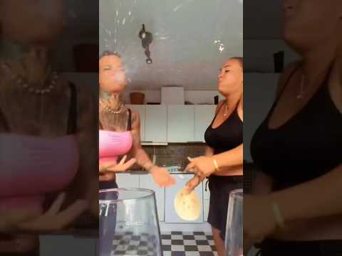 🤣🤣 Can’t stop laughing at these tortilla slaps!