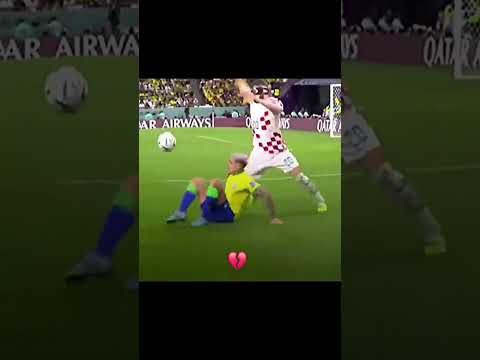 Pedro Botou Gvardiol No Bolso