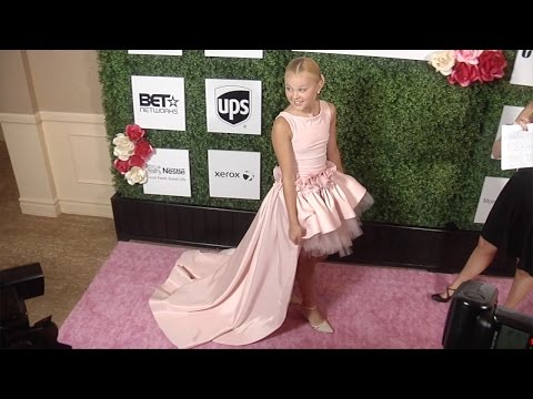 JoJo Siwa Dressed With Style 2016 Women of Excellence Awards Gala