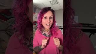 Les tatouages c'est... #shorts #camillechrysalide #tatouage #tatoueuse #humour #societe #mode