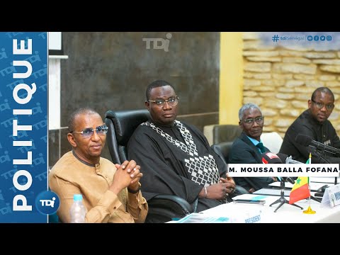 Présentation du projet de révision de l'ACBEP avec le ministre Moussa Balla Fofana, MUCTAT