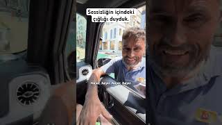 Sessizliğin içindeki çığlığı duyduk.