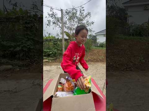 homeless child steals #family #shortvideo #babycomedy