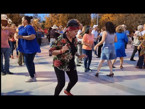 Que bien baila La Señora