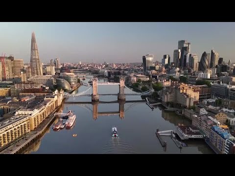 YouTube video thumbnail: Bank of England Cuts Rates to 4% After Narrow 5-4 Vote