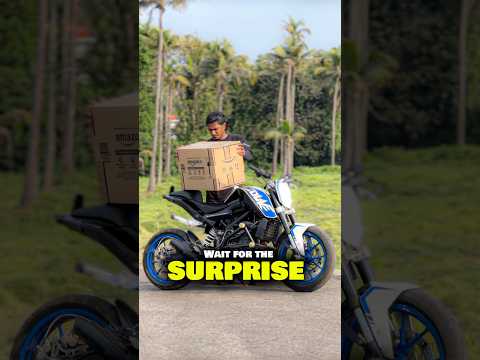 Wait for the surprise ๐ซถ #bikestunt #keralagram #bikelovers #fyp #viralvideo #ktmduke #gift