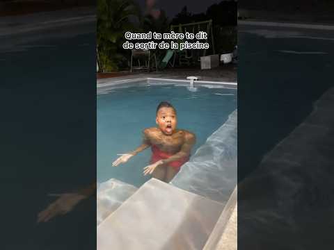 Quand tu es dans la piscine 🏊♂️