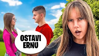 ERNA POSTAVILA REDŽI OPASNU ZAMKU 