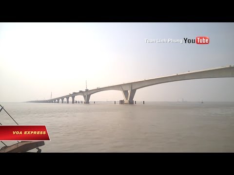 Cầu ‘dài nhất Đông Nam Á’ lún trước khi thông xe