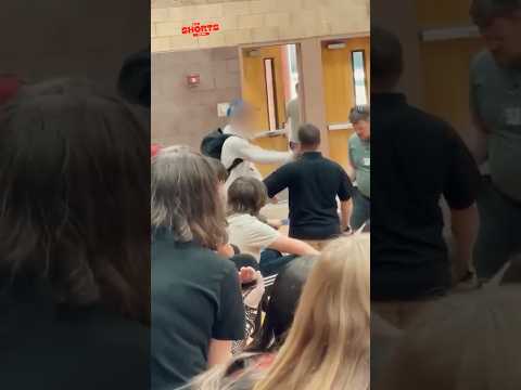 Police Officer BODYSLAM!