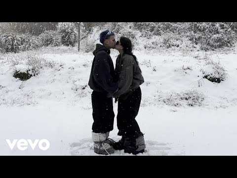 ROSAL&#205;A, Rauw Alejandro - BESO (Official Video)