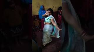 #youtubeshorts #चढ़ल जवानी  सुनला यही समया मे राजा जी# मजा मारे हमरा संगे चला मकईया राजी जी#💃🏻🕺🌹🌹🌽🌽