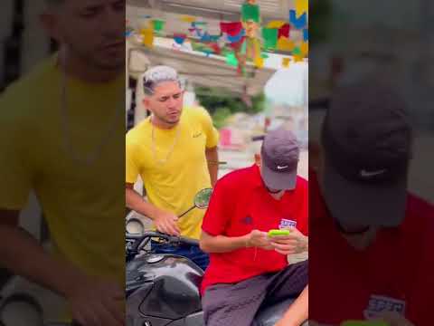 Cortei tesourinha com o tabaco, ele gamou #shorts