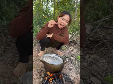 Survival Skills: SMART idea and USEFUL in forest #camping #bushcraft #outdoors #survival119