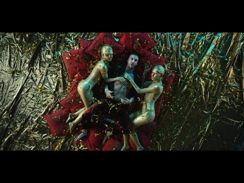 Fred De Palma - Dio benedica il reggaeton (feat. Baby K) (Official Video)