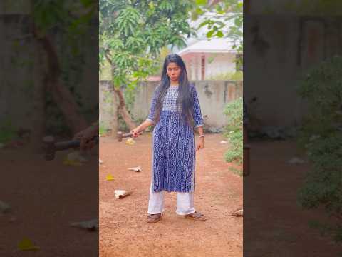 ചുറ്റിക കണ്ട് പേടിച്ചോടാതെ അവിടെ നിൽക്കെന്ന് 😕😕 #comedy #funny #youtubeshorts #shorts #funnyshorts