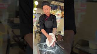 Pure veg Best Sourdough pizza | Jp nagar Cafe | MonkVlogs #shorts
