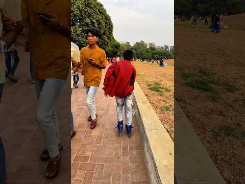 Sketing studnts donโt try it without any training#rollerskating #skater #skating