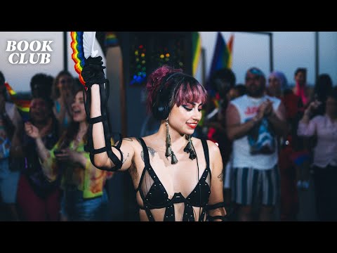 80s & 90s Dance Mix on a Brooklyn Rooftop | Tinzo