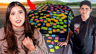 BROMA a mi NOVIA ¡LLENÉ SU AUTO DE POST-ITS! 😱😱 *Esta es su reacción*