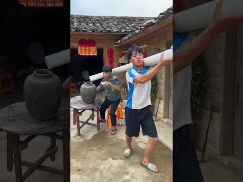 Ye dosti viral hone ke liye kuch bhi karegi 😂 #shorts #shortvideo #funny #trending