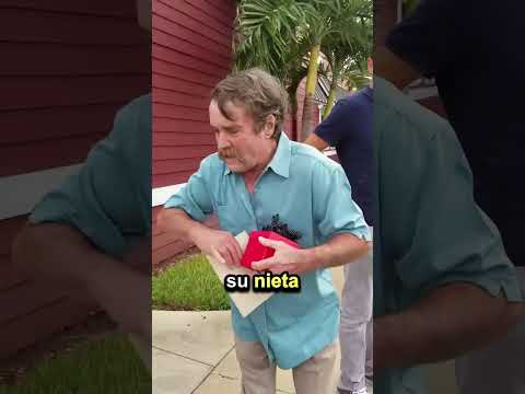 Le dieron a su papá el auto de sus sueños ♥️