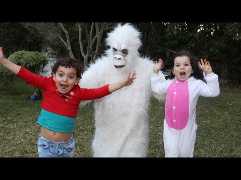 kids and Funny Monkey ,kids boys