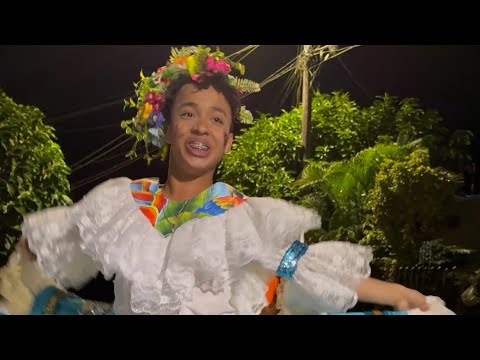 Cuando hacen reinado en tu barrio 👑                           #viral #comedia #reinado #sanjuanero