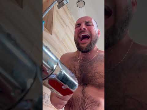 Каха в душе