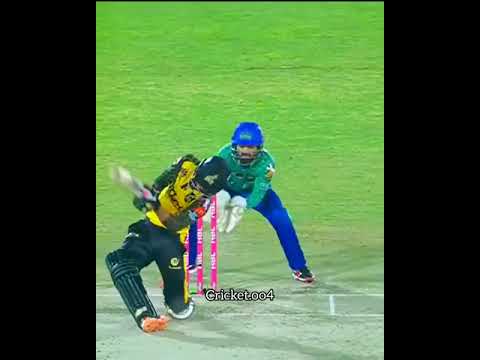 Saim Ayub Hit Big Back To Back 6 ? beautiful Shots #psl8 #saimayub #cricket #shorts #shortvideo