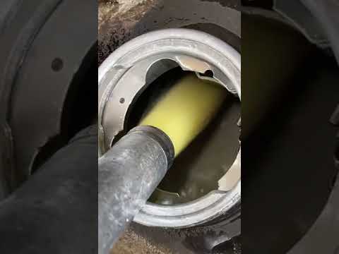 Wie viel kostet eine LKW Tankfüllung? #erinnerung #LKW #tanken