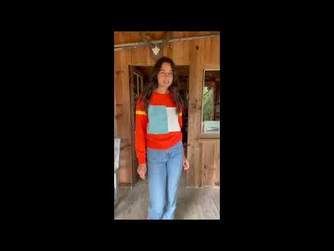 White and Grey Red SWEAT-SHIRT video