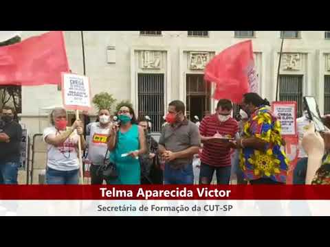 Telma Aparecida Vitor no ato do Dia Nacional de Luta contra PEC 32