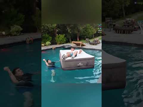 Lacy Sinks Sketch's Raft 🤣