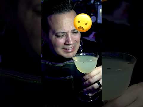 🤯 El peor BAR del mundo! #shorts